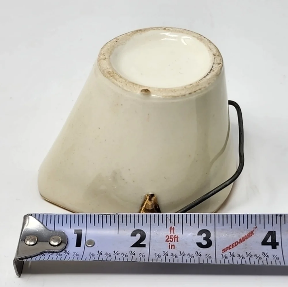 Vintage Ceramic Souvenir Ashtray‎ Coal Bucket Wisconsin Dells Souvenir